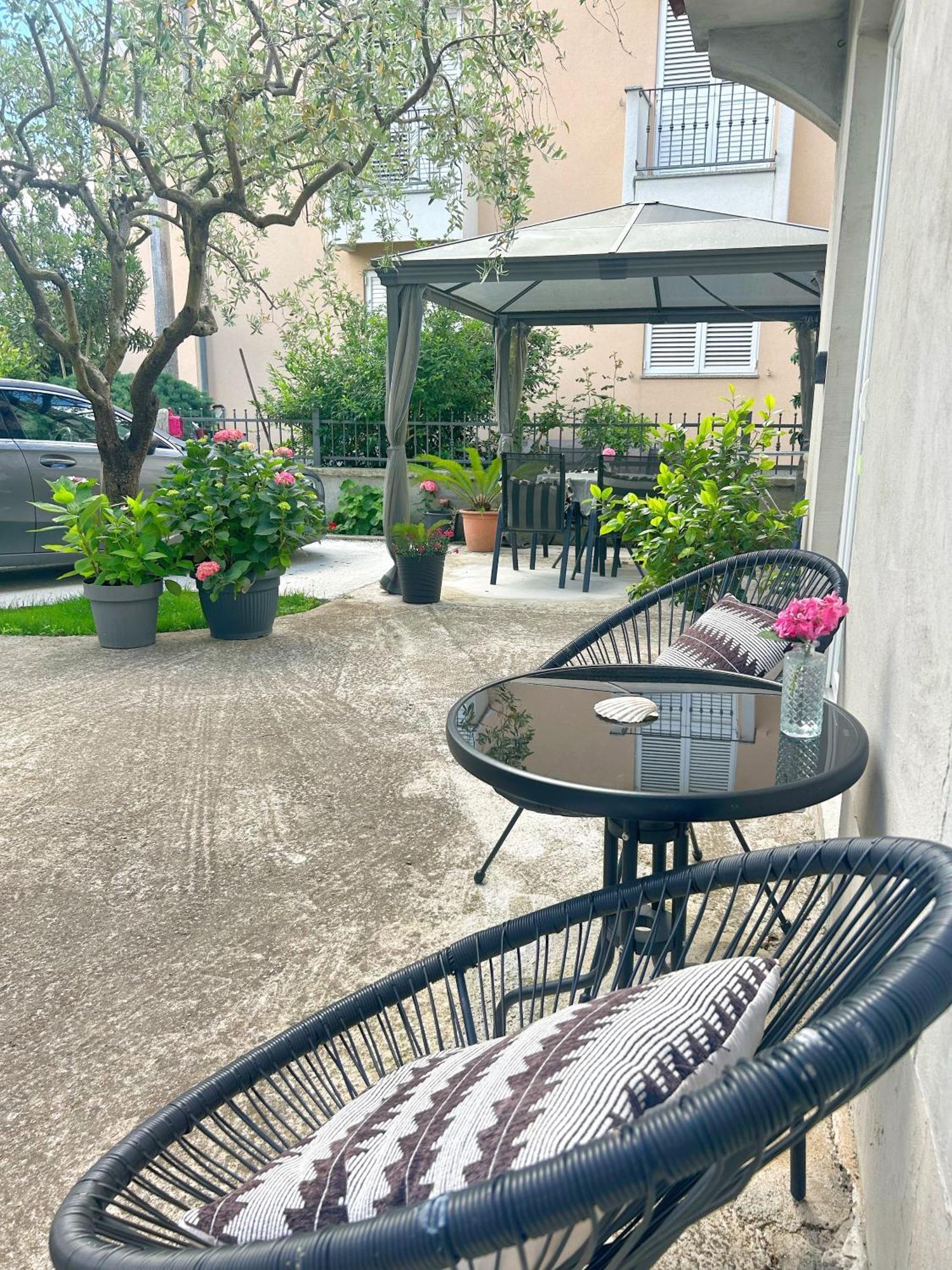 Apartments D&A Zadar Ngoại thất bức ảnh