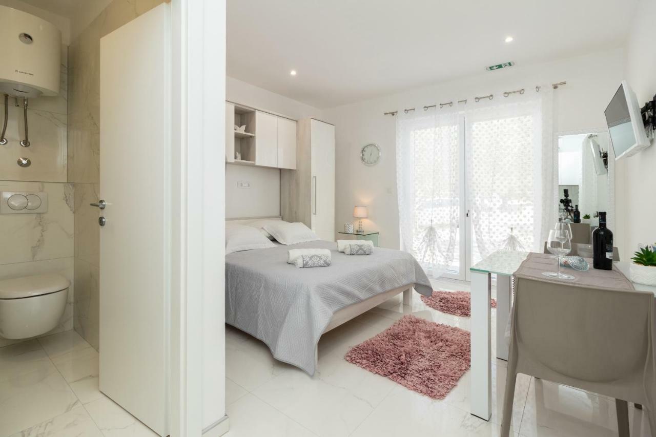 Apartments D&A Zadar Ngoại thất bức ảnh