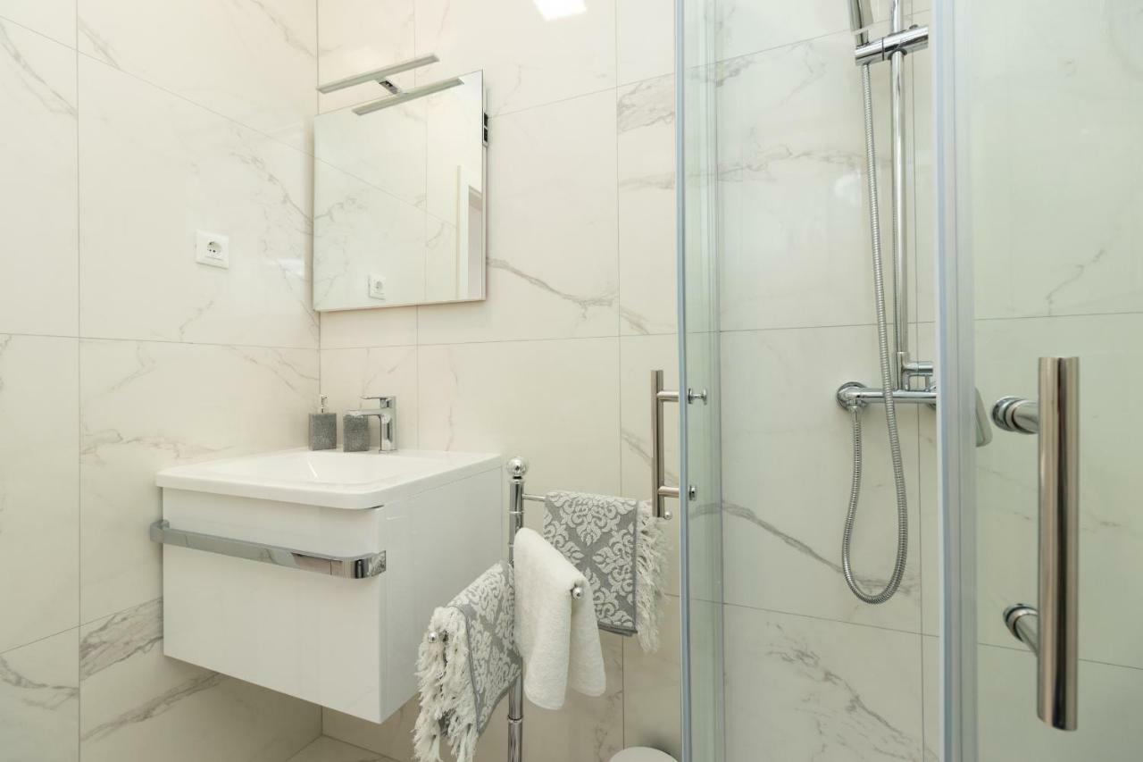 Apartments D&A Zadar Ngoại thất bức ảnh